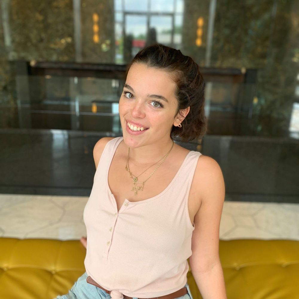 Meet your Posher, Taryn